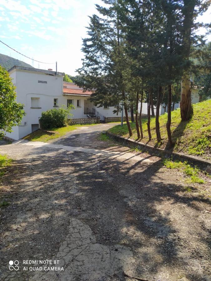 Casa En Plena Naturaleza. Valdecanas de Tajo Exterior photo